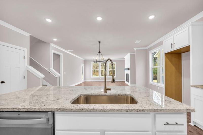 Image for property 35 Bowers Estates Drive, Hartwell, GA 30643