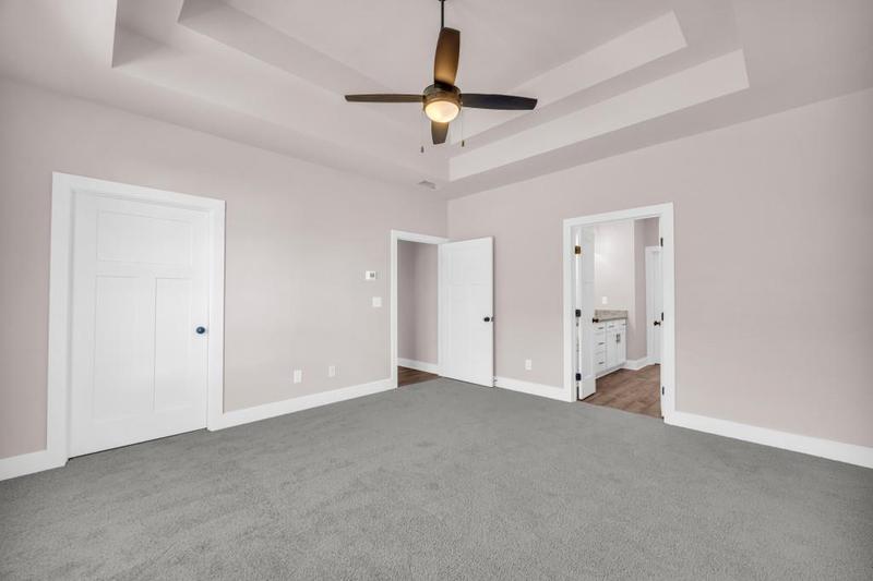 Image for property 35 Bowers Estates Drive, Hartwell, GA 30643