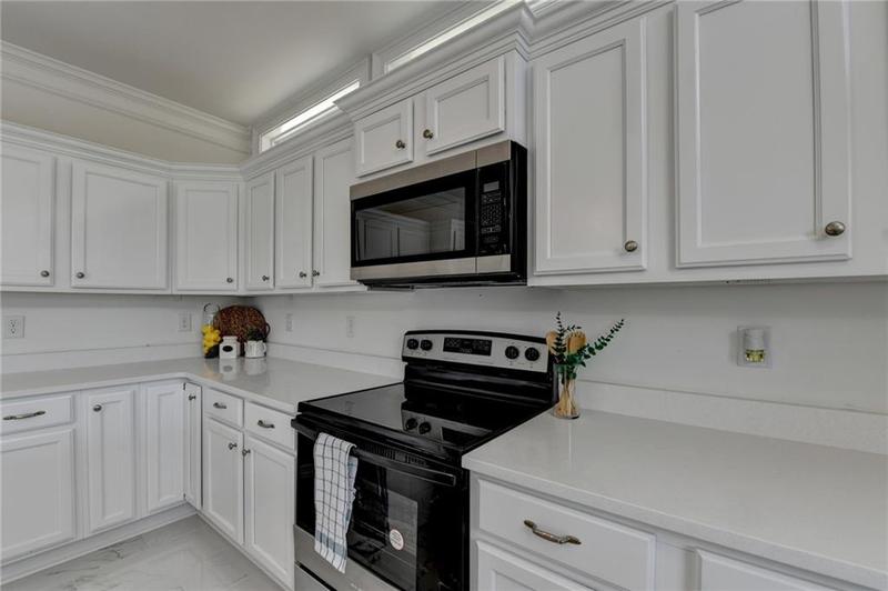 Image for property 200 Hargrove Circle, Winterville, GA 30683