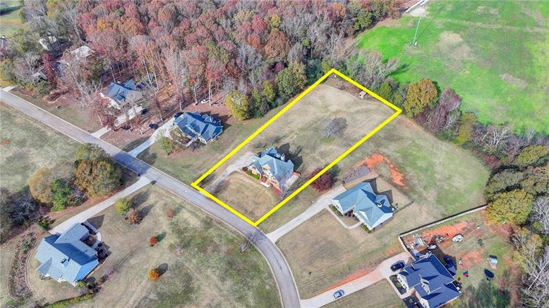 Image for property 200 Hargrove Circle, Winterville, GA 30683