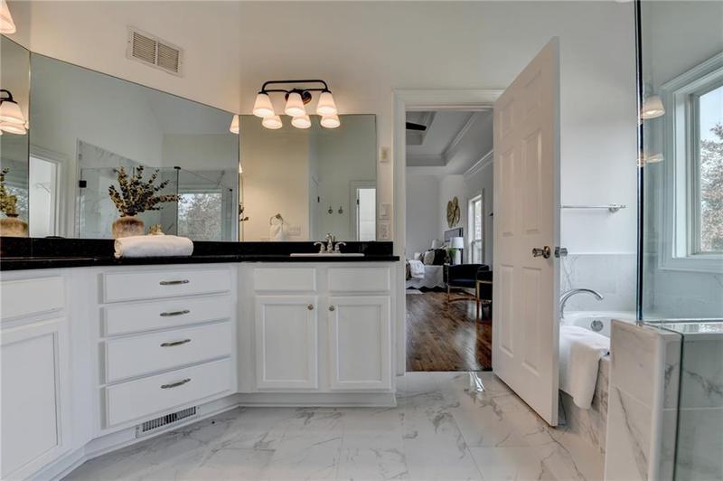 Image for property 200 Hargrove Circle, Winterville, GA 30683