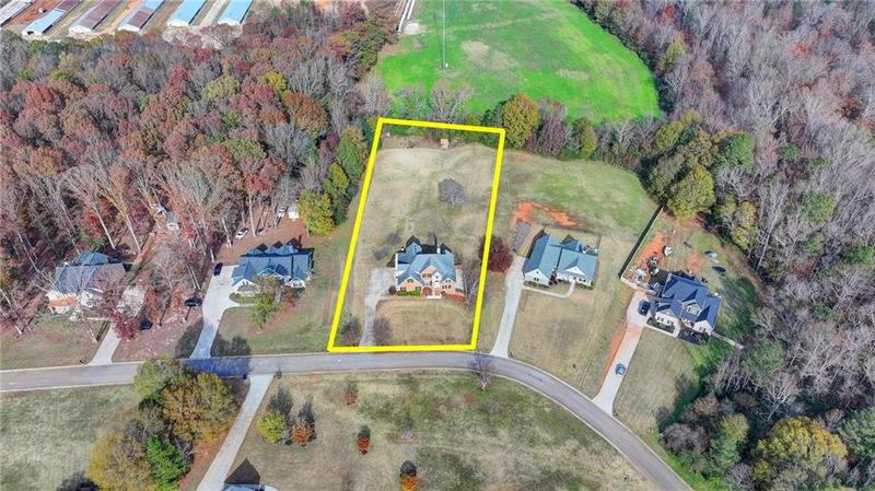 Image for property 200 Hargrove Circle, Winterville, GA 30683