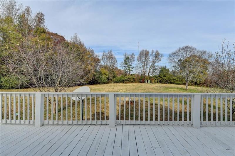 Image for property 200 Hargrove Circle, Winterville, GA 30683