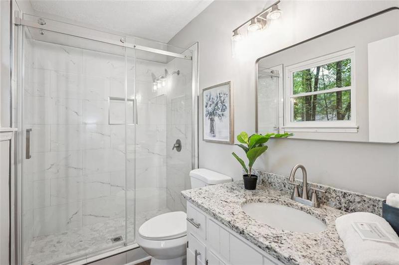 Image for property 6693 DOUBLEGATE Lane, Rex, GA 30273