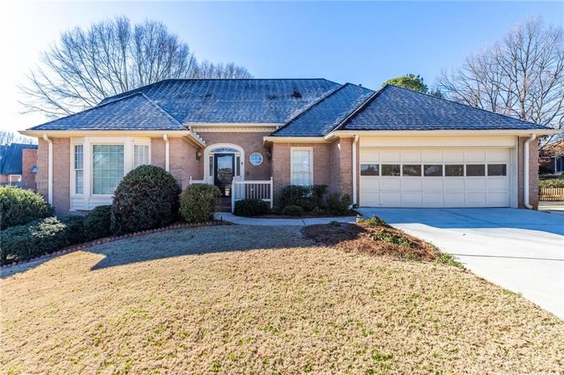 Image for property 215 Stepping Stone Drive, Alpharetta, GA 30004