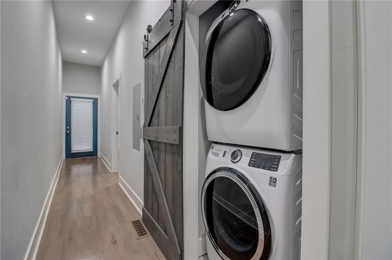 Image for property 975 Welch Street, Atlanta, GA 30310