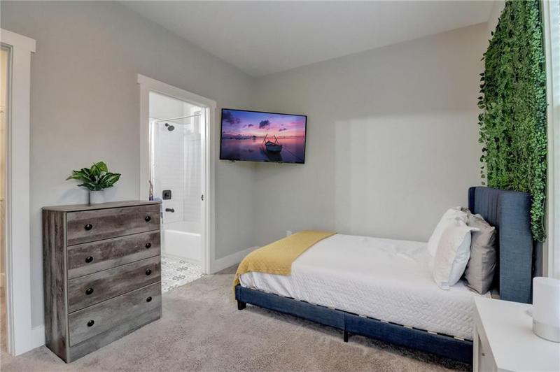 Image for property 975 Welch Street, Atlanta, GA 30310