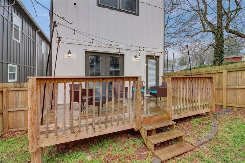 Image for property 975 Welch Street, Atlanta, GA 30310