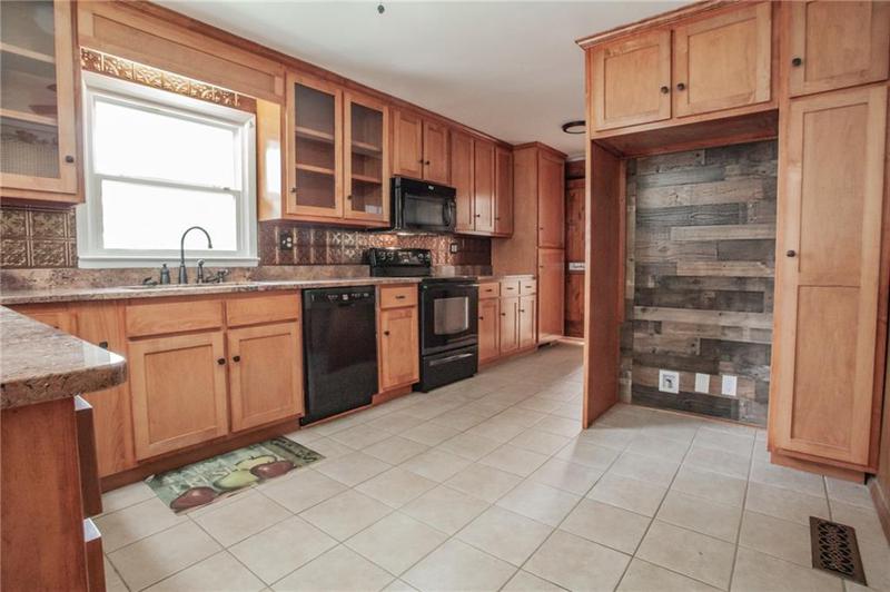 Image for property 724 Georgia Highway 120, Tallapoosa, GA 30176