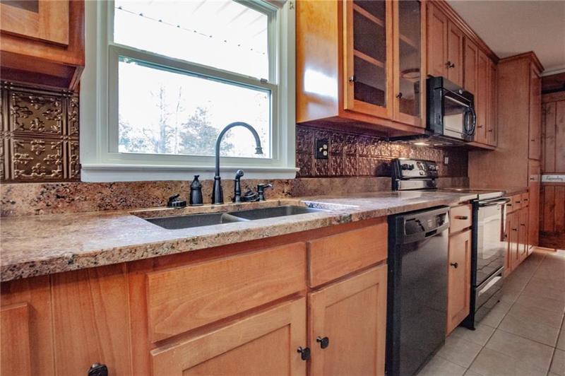 Image for property 724 Georgia Highway 120, Tallapoosa, GA 30176