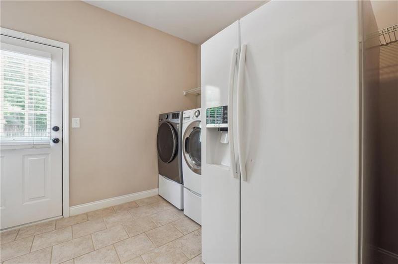 Image for property 6925 Keswick Court, Cumming, GA 30040