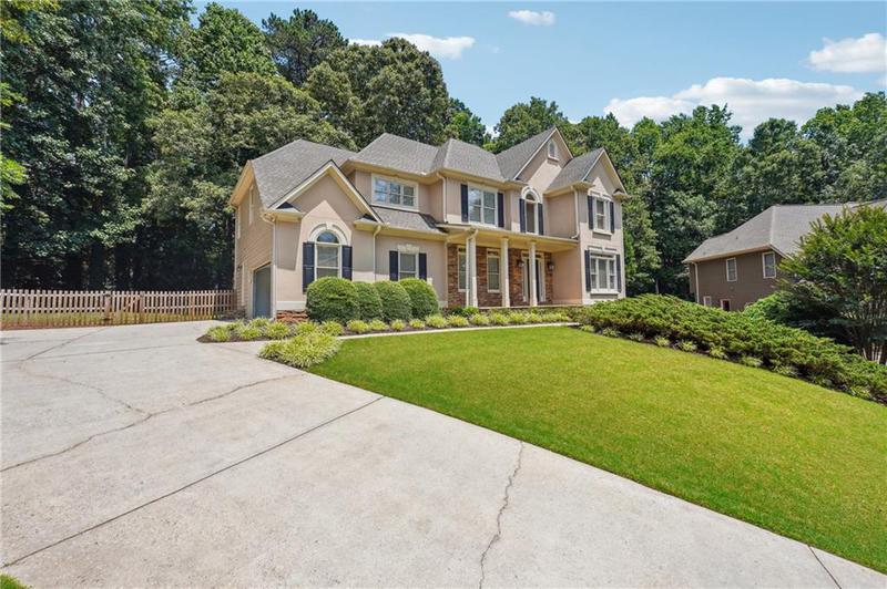 Image for property 6925 Keswick Court, Cumming, GA 30040