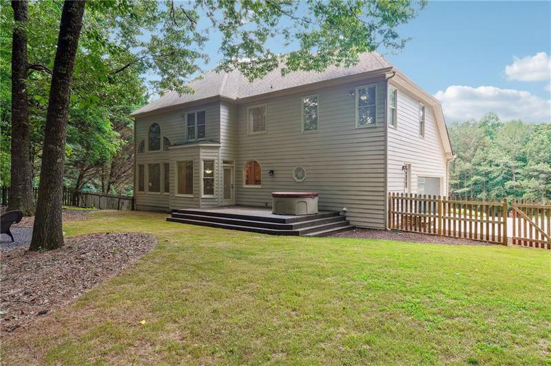 Image for property 6925 Keswick Court, Cumming, GA 30040