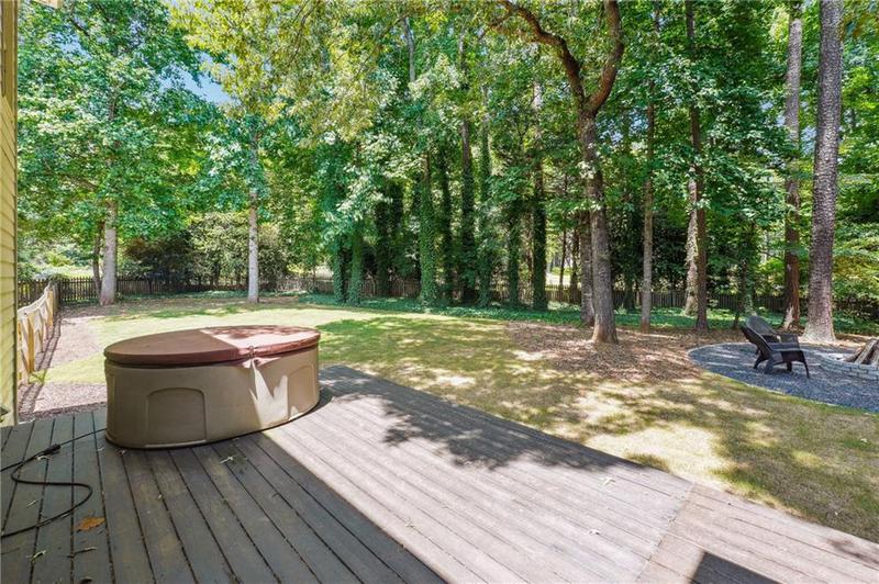 Image for property 6925 Keswick Court, Cumming, GA 30040