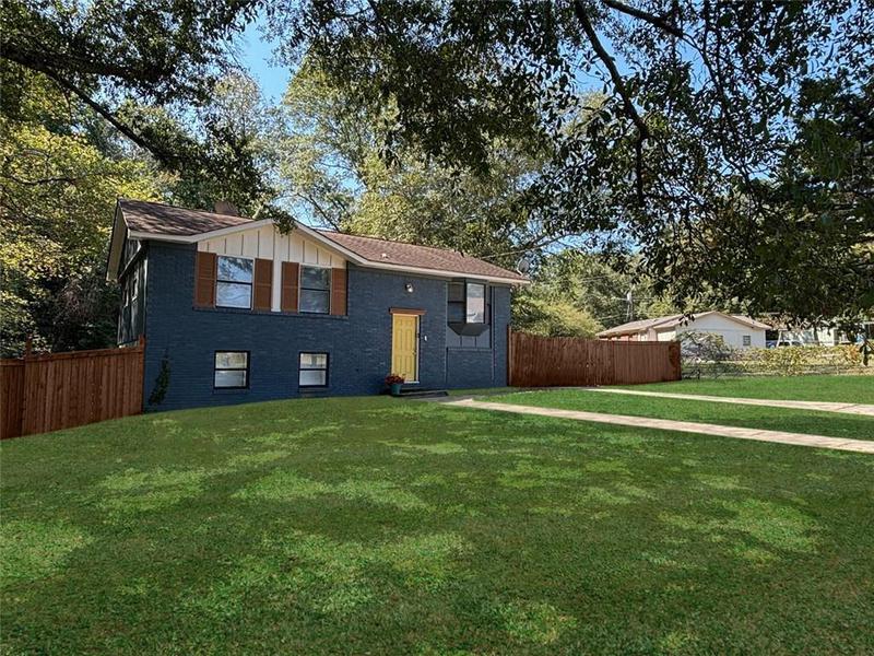 Image for property 226 STAYMAN Drive, Riverdale, GA 30274
