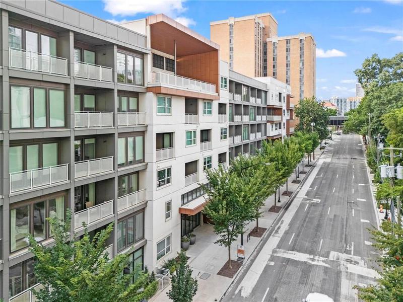 Image for property 775 Juniper Street 413, Atlanta, GA 30308