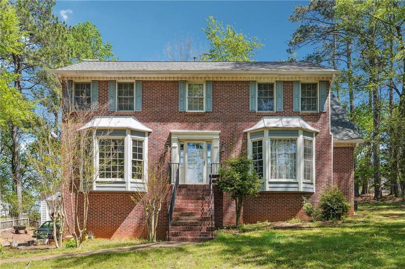 Image for property 1366 Maple Ridge Drive, Suwanee, GA 30024