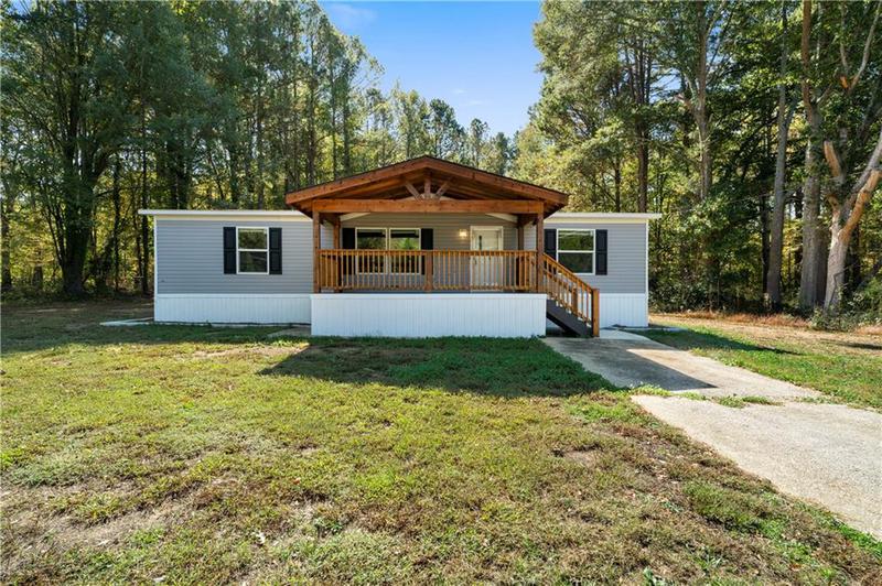 Image for property 427 Wagon Trail Circle, Dallas, GA 30132