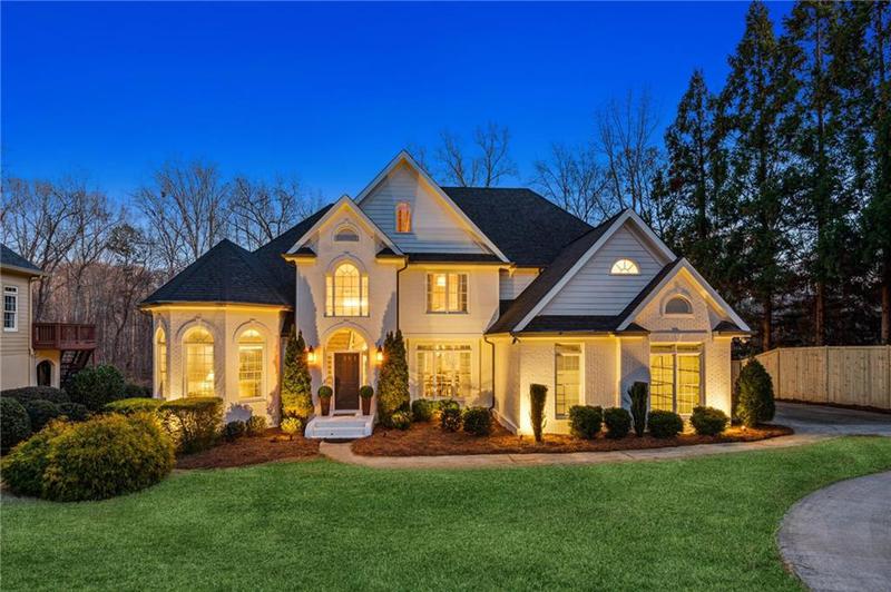 Image for property 8625 Anchor On Lanier Court, Gainesville, GA 30506