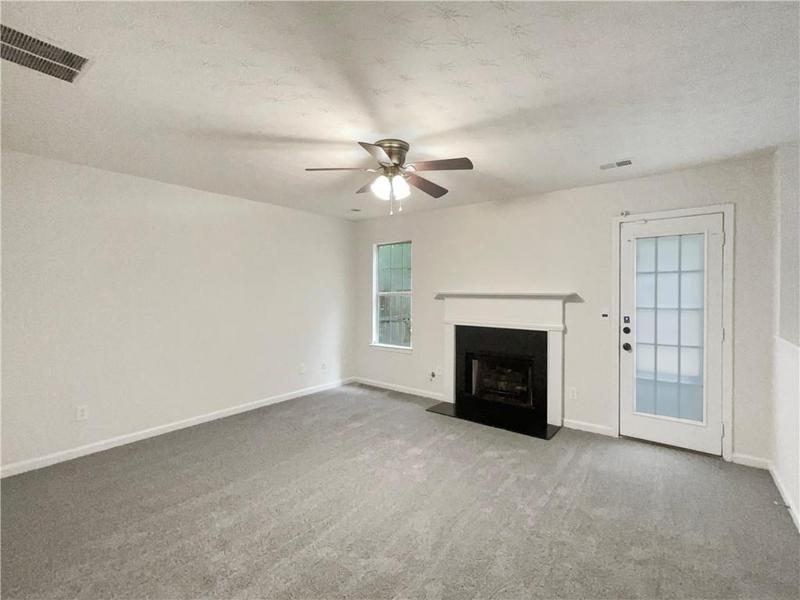 Image for property 3227 Diamond Bluff, Union City, GA 30291