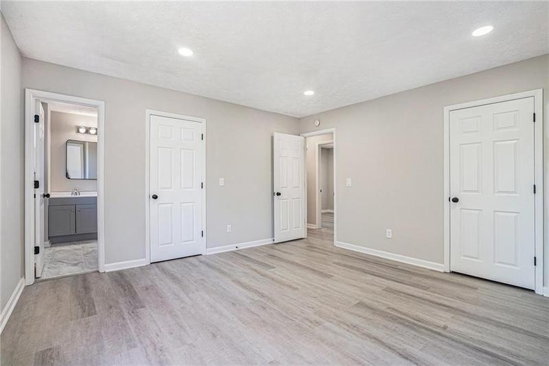 Image for property 1703 Laurel Creek Circle, Lithonia, GA 30058