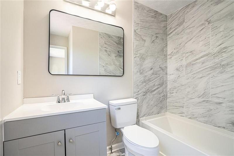 Image for property 1703 Laurel Creek Circle, Lithonia, GA 30058