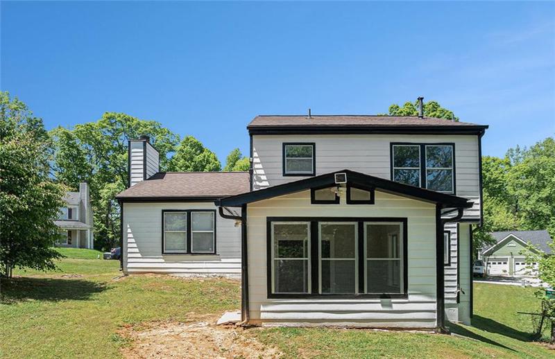 Image for property 1703 Laurel Creek Circle, Lithonia, GA 30058