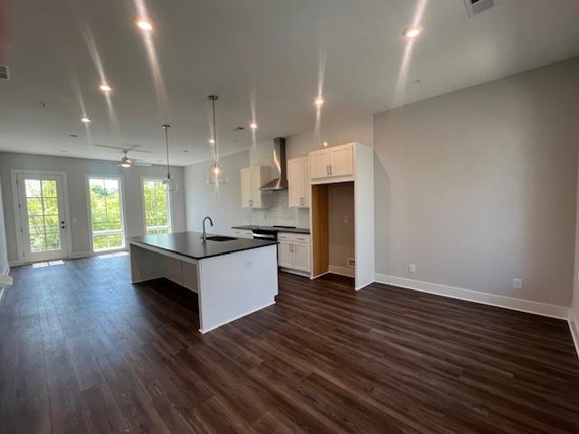 Image for property 1274 Longreen Terrace 113, Atlanta, GA 30318