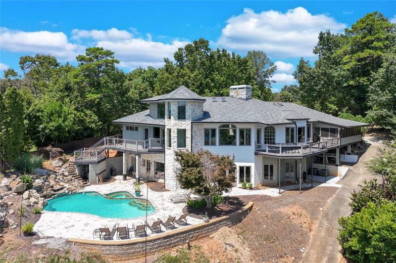 Image for property 2935 THOMPSON MILL Road, Gainesville, GA 30506