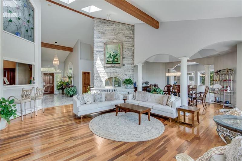 Image for property 2935 THOMPSON MILL Road, Gainesville, GA 30506