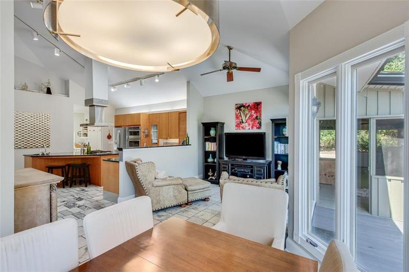 Image for property 2935 THOMPSON MILL Road, Gainesville, GA 30506