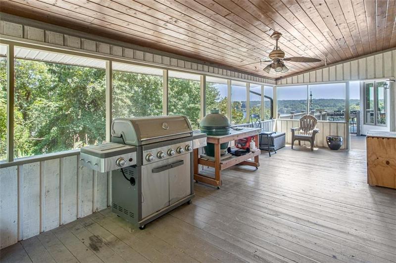 Image for property 2935 THOMPSON MILL Road, Gainesville, GA 30506