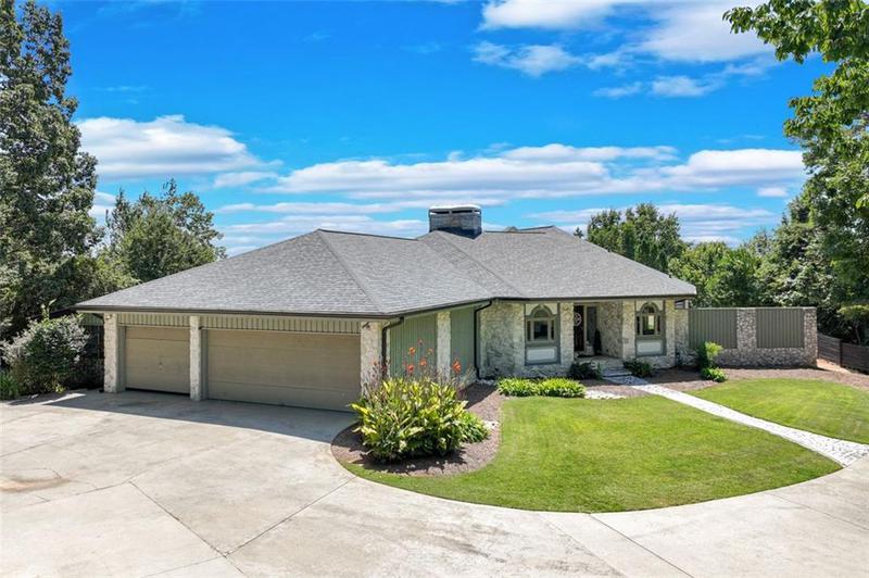 Image for property 2935 THOMPSON MILL Road, Gainesville, GA 30506
