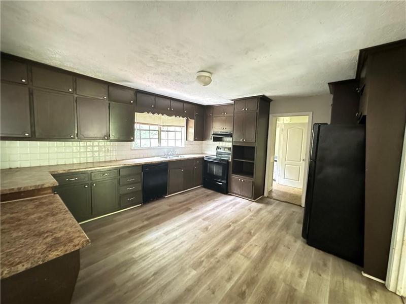 Image for property 4332 Hickory Lane, Douglasville, GA 30134