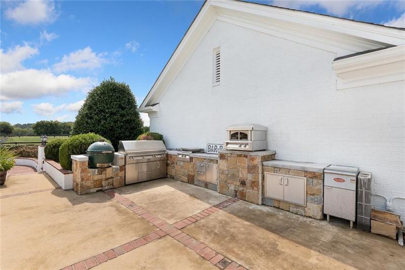 Image for property 211 Darby Road, Calhoun, GA 30701