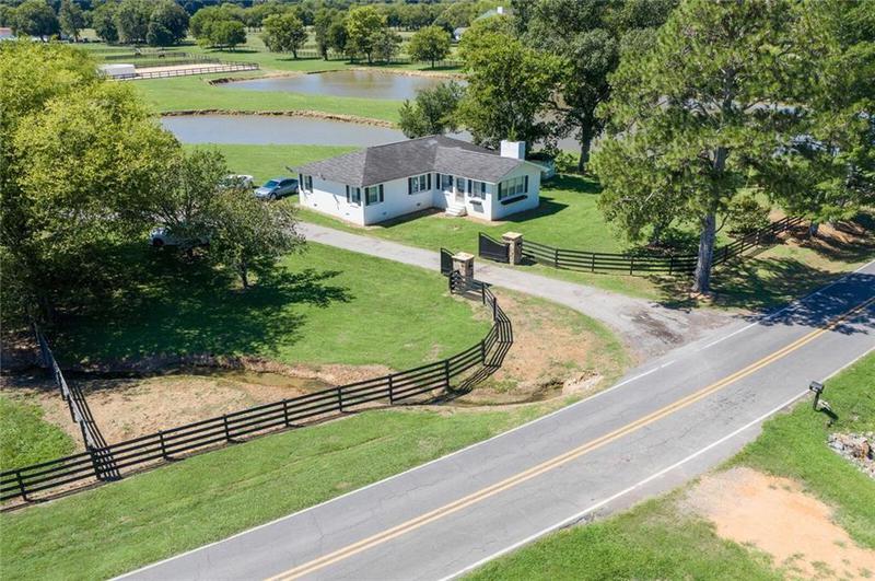 Image for property 211 Darby Road, Calhoun, GA 30701