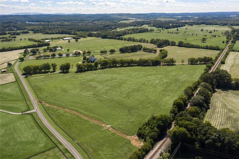 Image for property 211 Darby Road, Calhoun, GA 30701