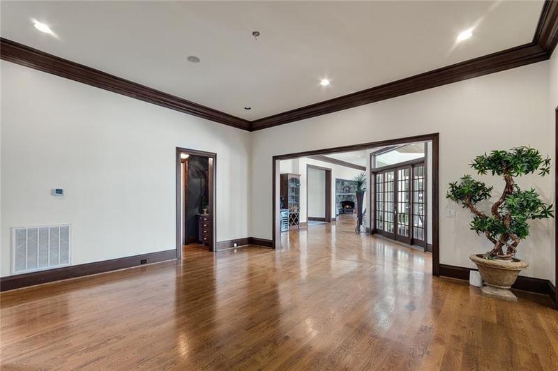 Image for property 211 Darby Road, Calhoun, GA 30701