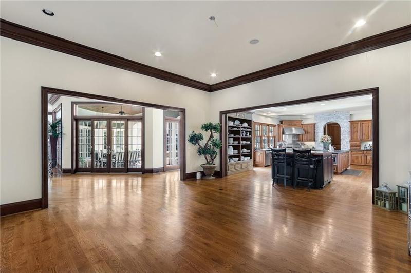 Image for property 211 Darby Road, Calhoun, GA 30701
