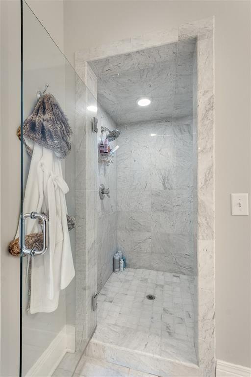 Image for property 211 Darby Road, Calhoun, GA 30701