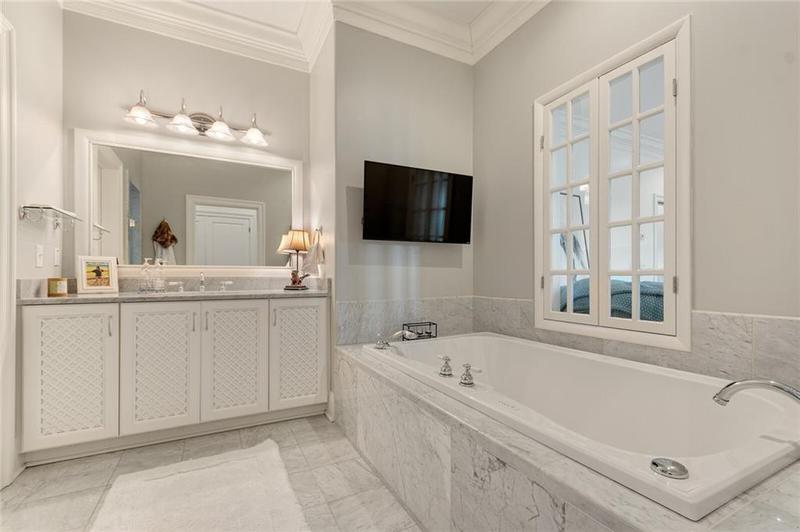 Image for property 211 Darby Road, Calhoun, GA 30701