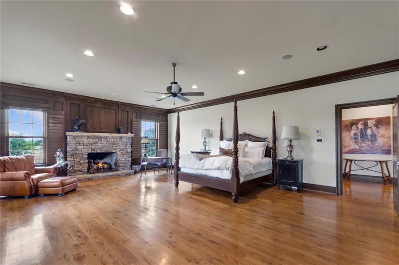 Image for property 211 Darby Road, Calhoun, GA 30701