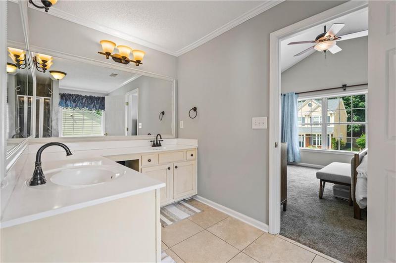 Image for property 186 Wallnut Hall Circle, Woodstock, GA 30189