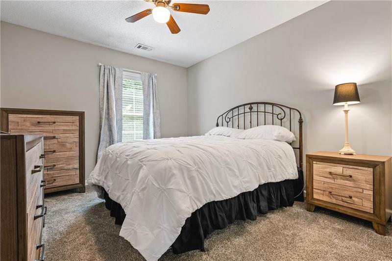 Image for property 186 Wallnut Hall Circle, Woodstock, GA 30189