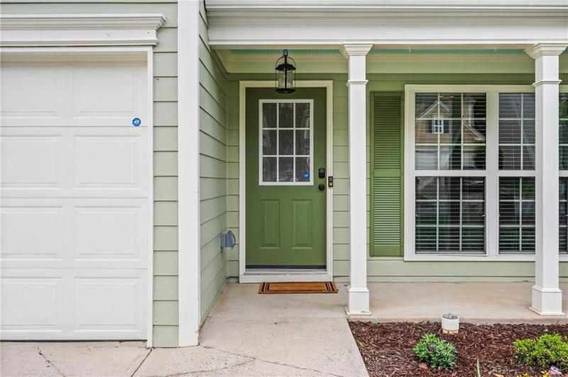 Image for property 186 Wallnut Hall Circle, Woodstock, GA 30189
