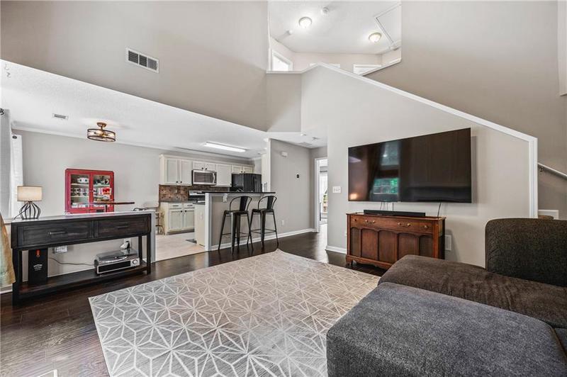 Image for property 186 Wallnut Hall Circle, Woodstock, GA 30189
