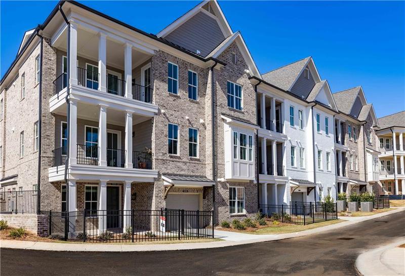 Image for property 5174 Bandolino Lane 308, Peachtree Corners, GA 30092