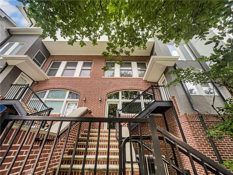 Image for property 745 Fountainhead Lane 113, Atlanta, GA 30324