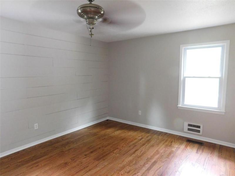 Image for property 182 TROY Street, Commerce, GA 30529