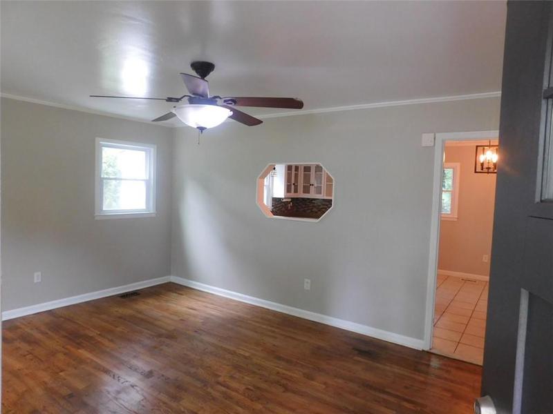 Image for property 182 TROY Street, Commerce, GA 30529